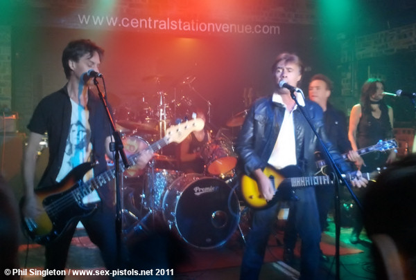 Glen Matlock & The Philistines. Yales Central Station, Wrexham.